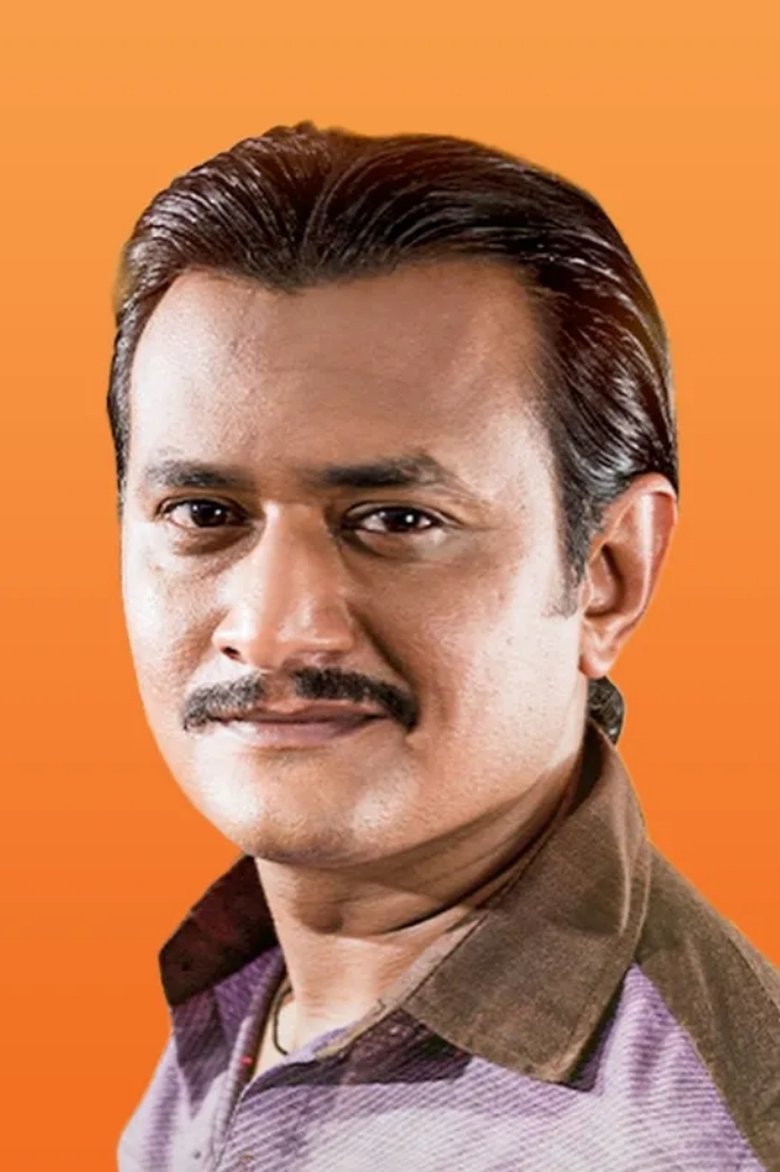 Portrait of Maulik Nayak