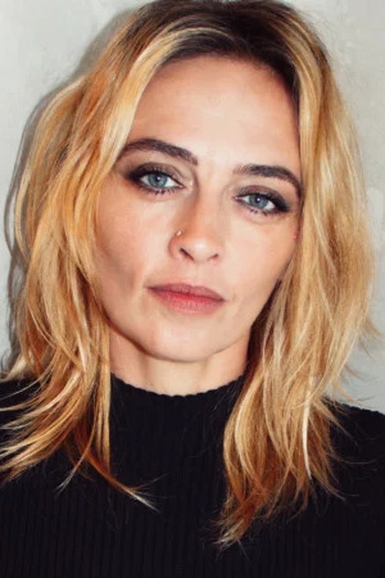 Portrait of Sophie Roberts