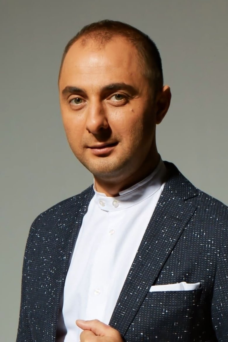 Portrait of Демис Карибов