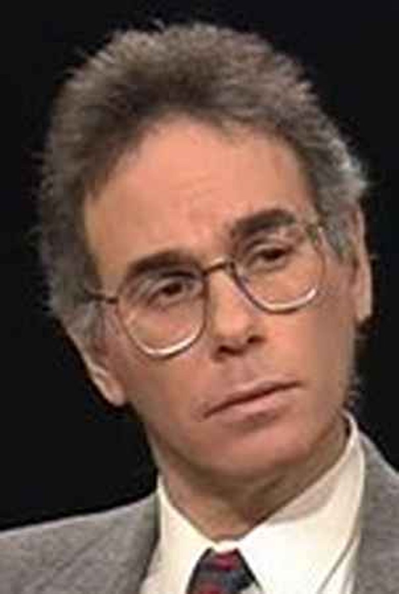 Portrait of Zachary Sklar