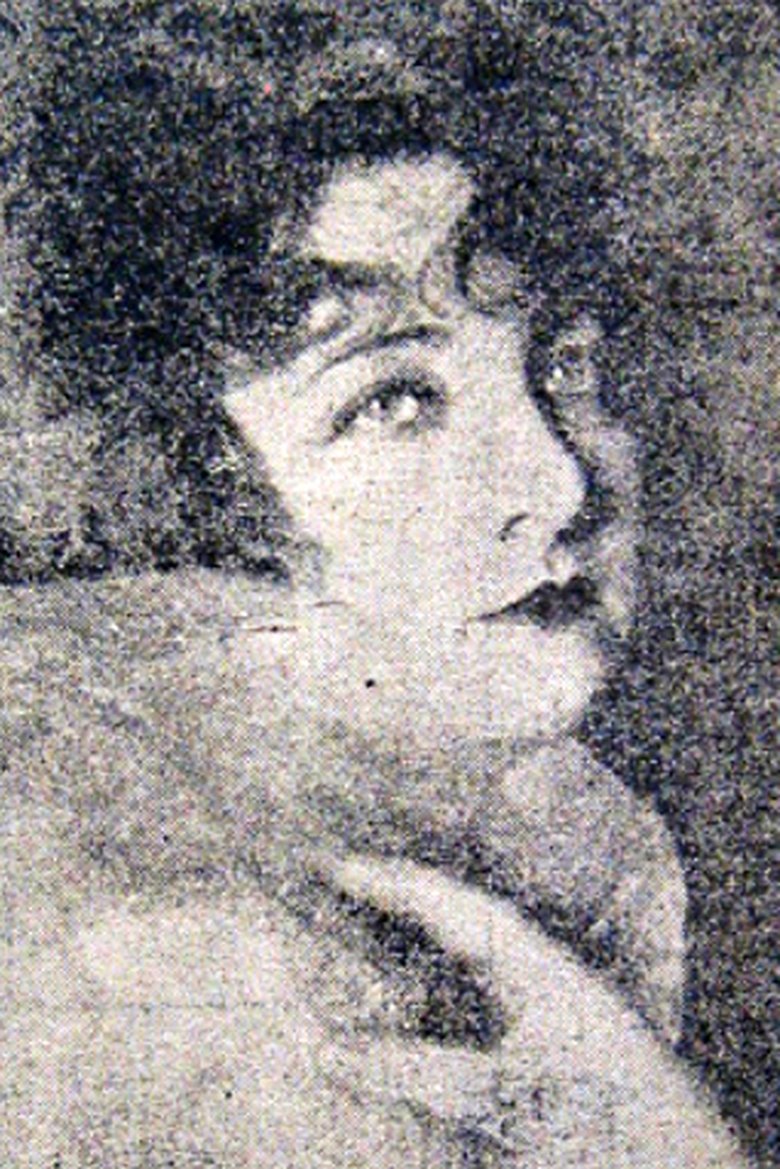 Portrait of Renée Oro