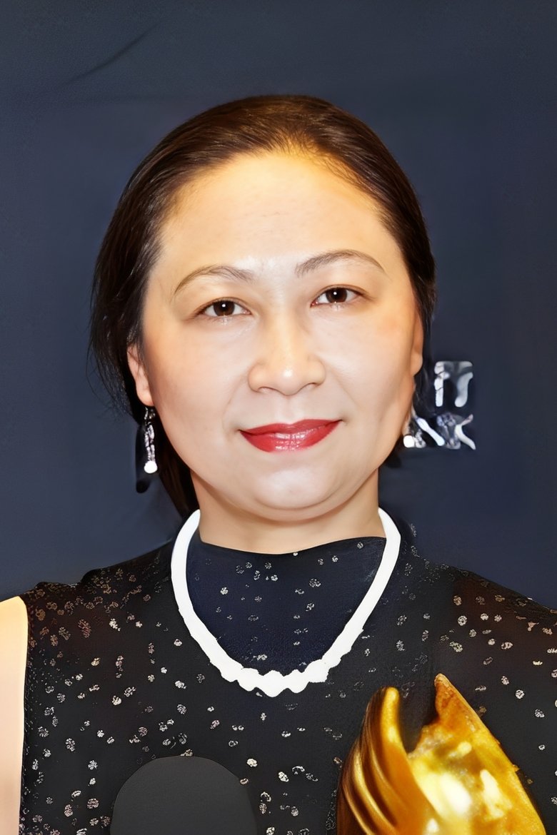 Portrait of 齐滨英