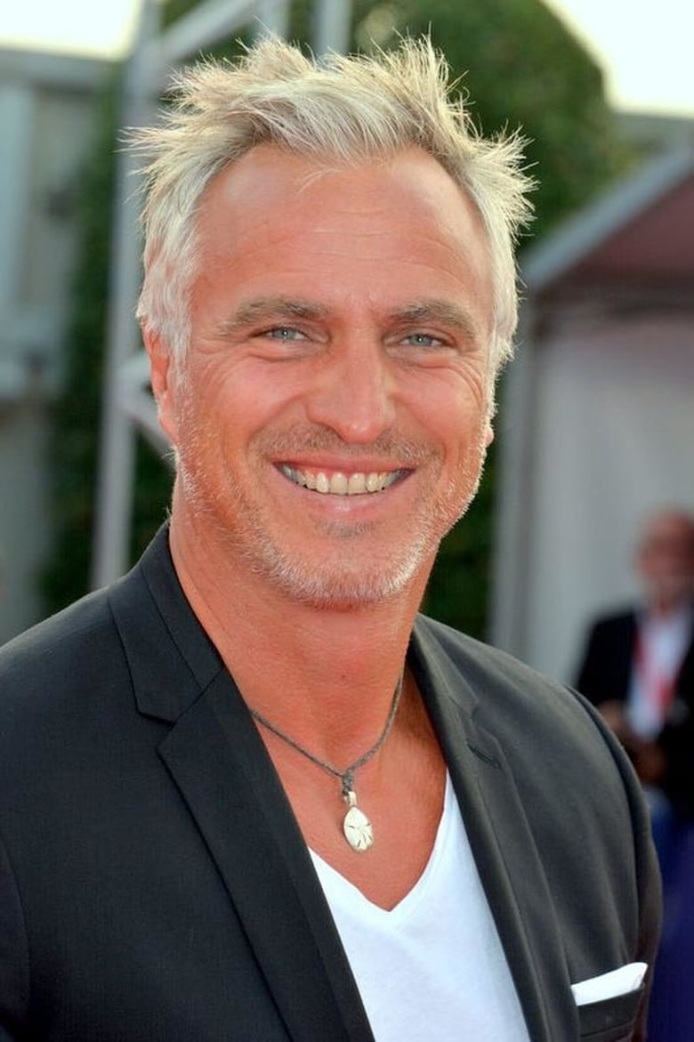 Portrait of David Ginola