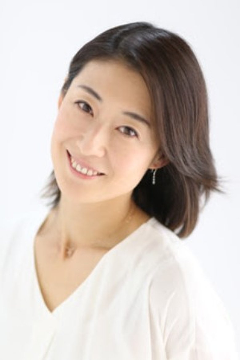 Portrait of Shiomi Maho