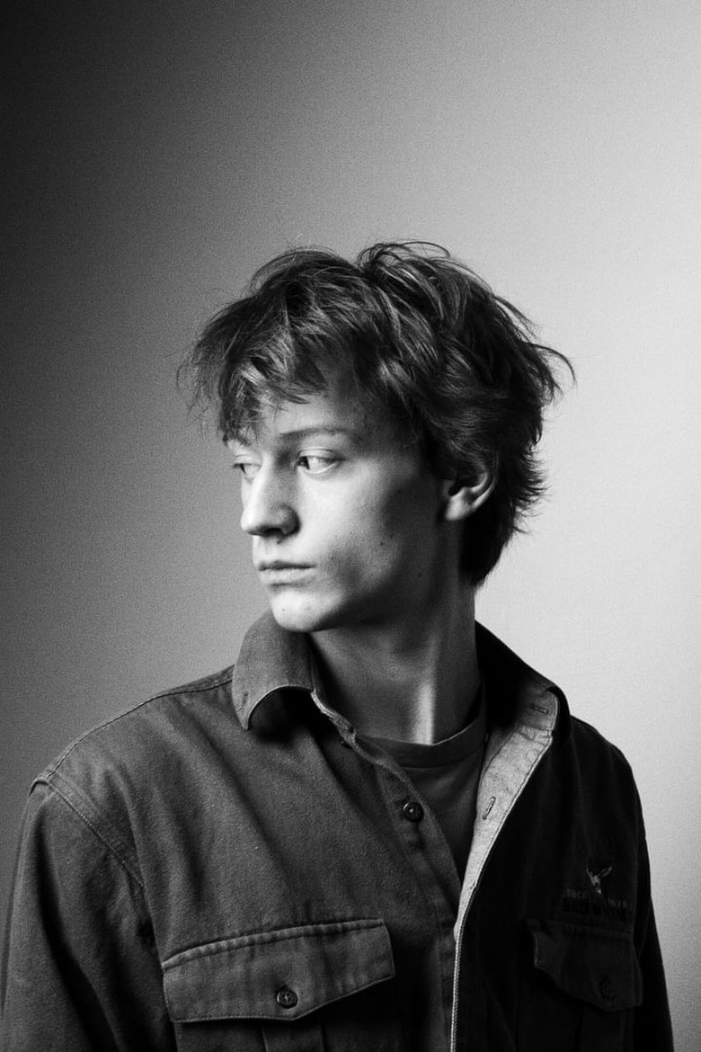 Portrait of Ripley Howarth