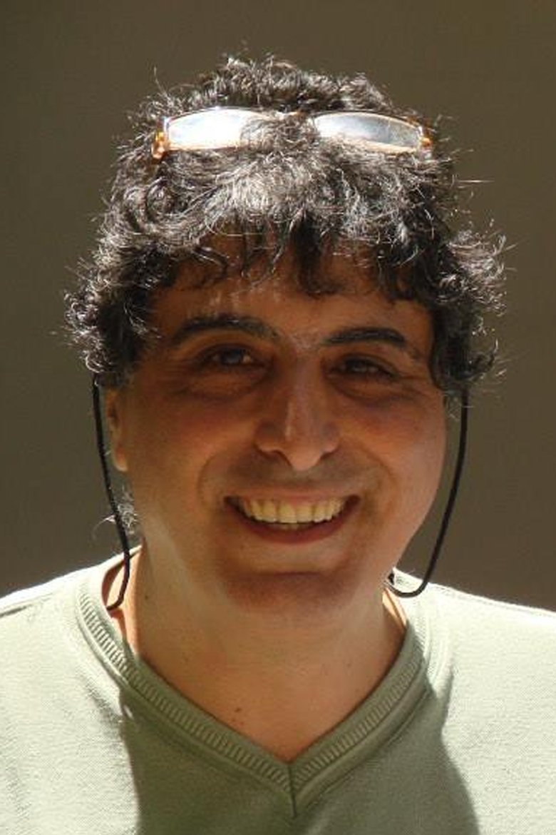 Portrait of Daniel Hechim