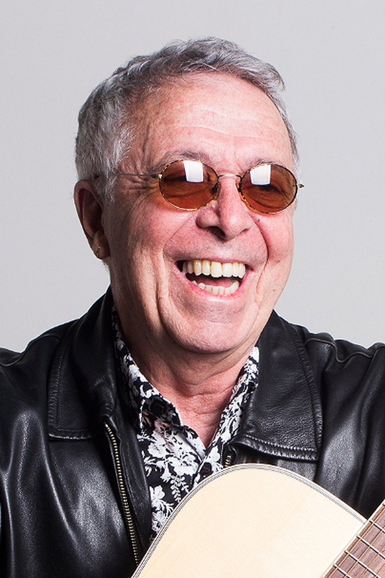 Portrait of Luiz Carlos Sá