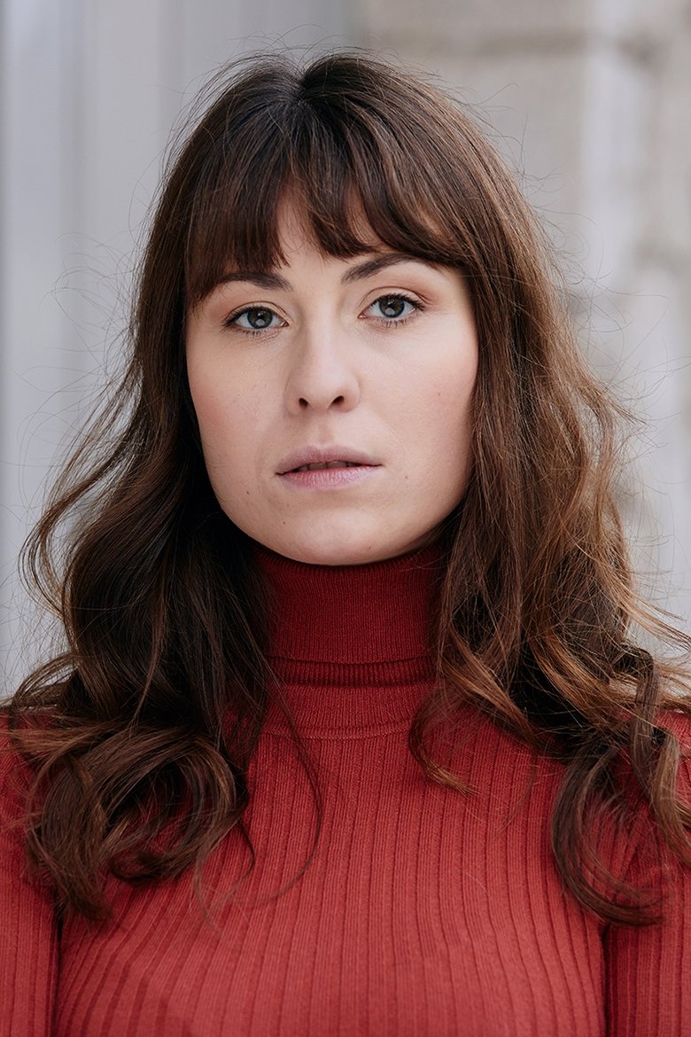 Portrait of Noémie Van Cauwelaert