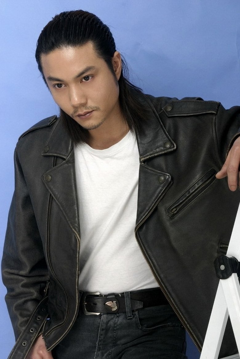 Portrait of 何金灵