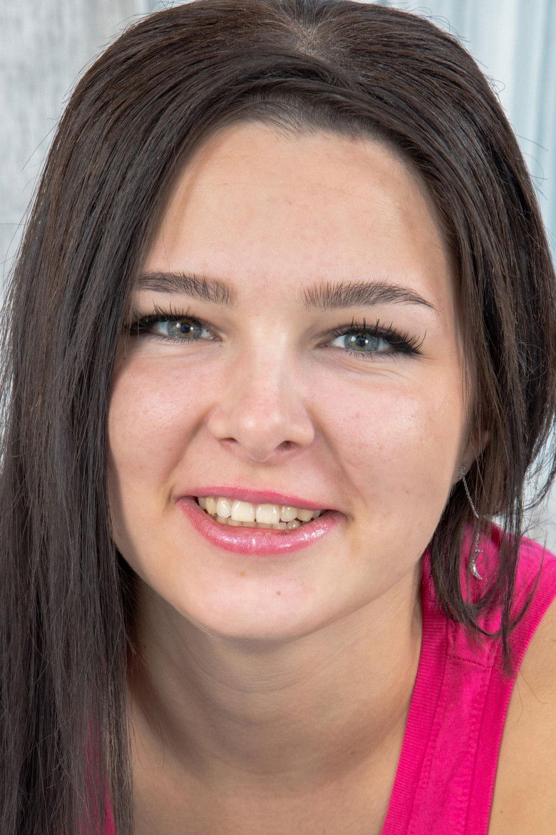 Portrait of Kennia Lex