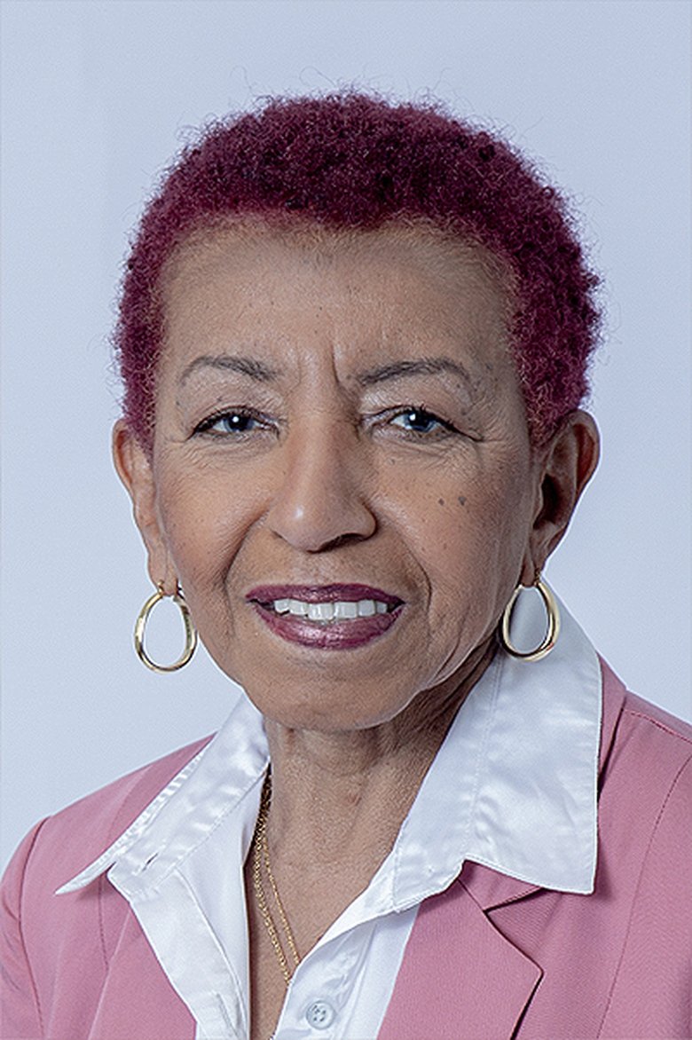 Portrait of Leci Brandão