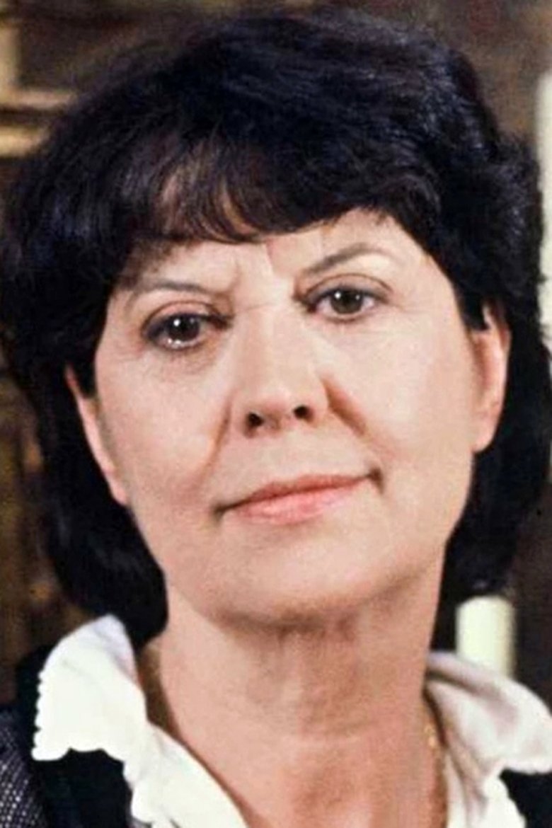 Portrait of Véronique Silver